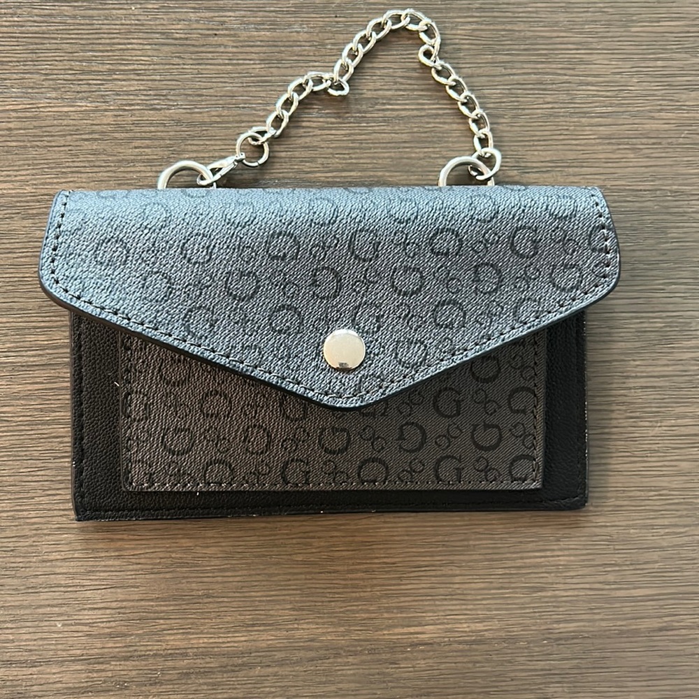 Guess mini wallet